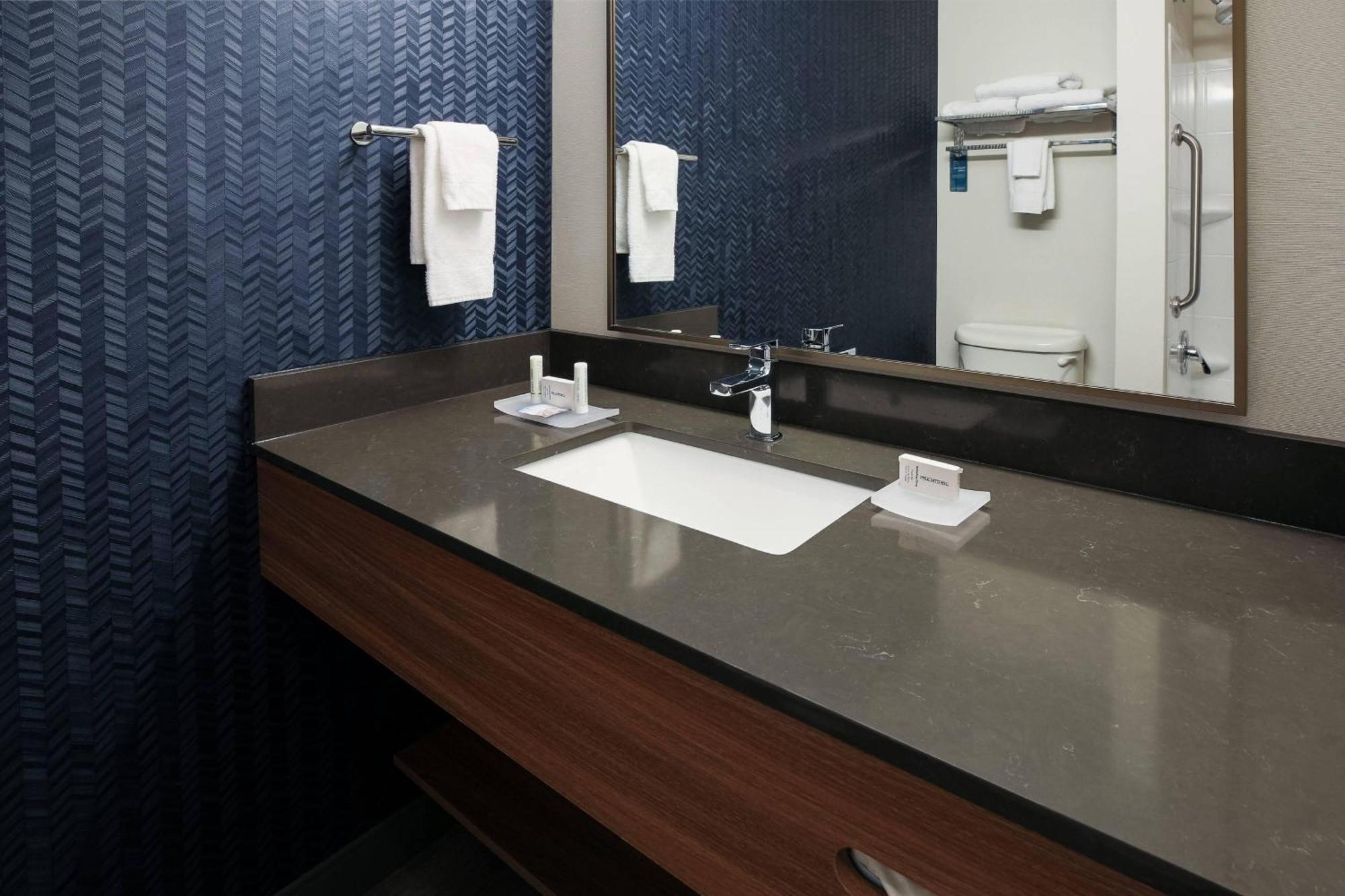 Fairfield Inn & Suites By Marriott Elizabethtown Extérieur photo