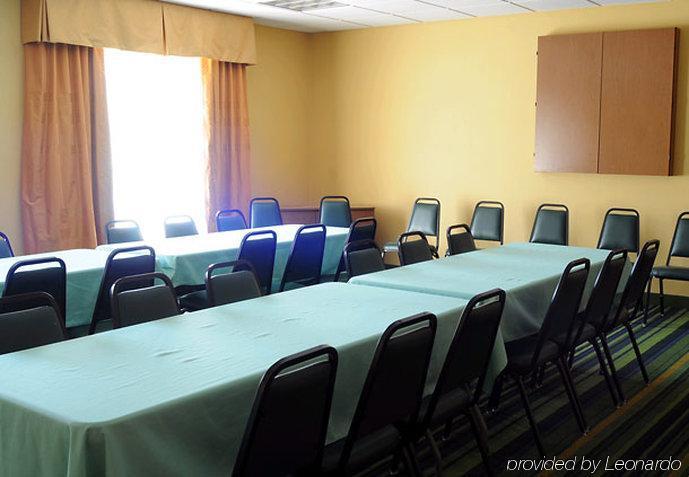 Fairfield Inn & Suites By Marriott Elizabethtown Business photo